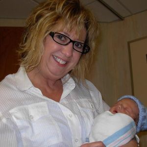 Meet your Posher, Debi